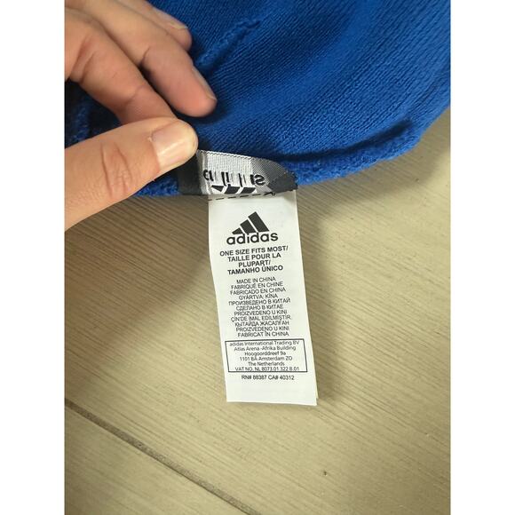 NEW GVSU Lakers Grand Valley State Winter Hat Cuffless Knit Beanie Adidas - Picture 3 of 4